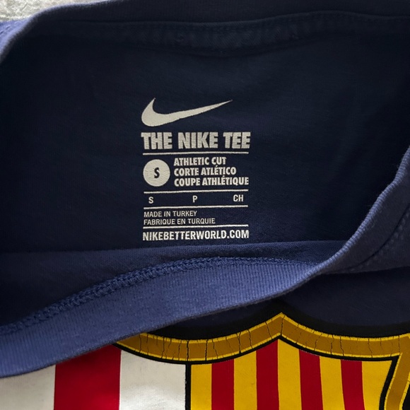 Barcelona soccer t-shirt - Picture 3 of 4